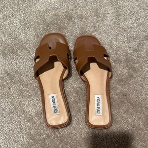 Steve Madden Haydn Sandals Size 6